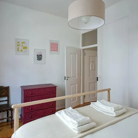 Typical Rustic House In The Heart Of Graca * Lisboa